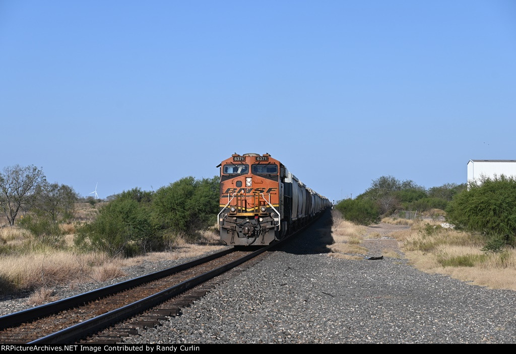 BNSF 6371 Rear DPU